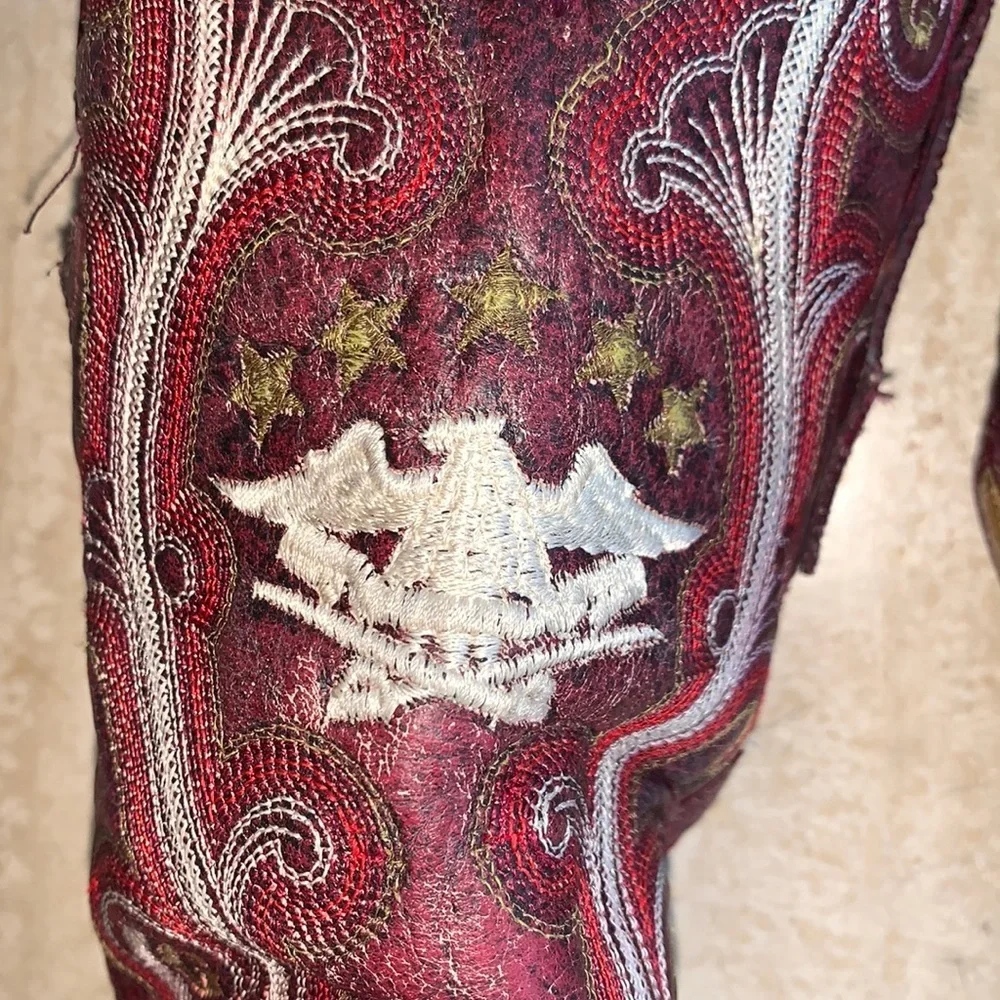 EL GENERAL cowboy boots, burgundy stingray, fancy eagle stitching. 6 VRG GUC